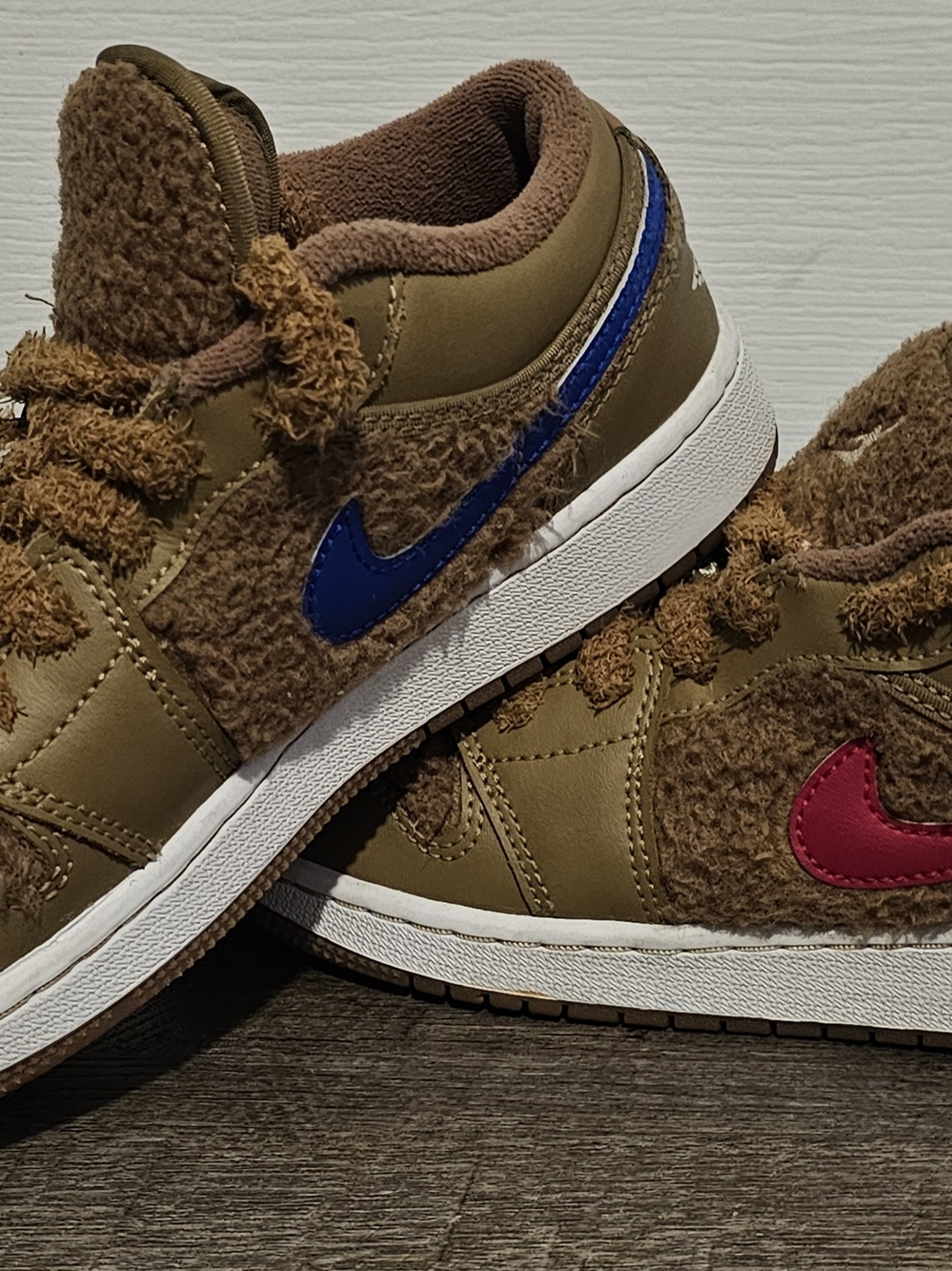 Kids Brown Shearling Sneakers with Blue & Pink Swoosh - Nike